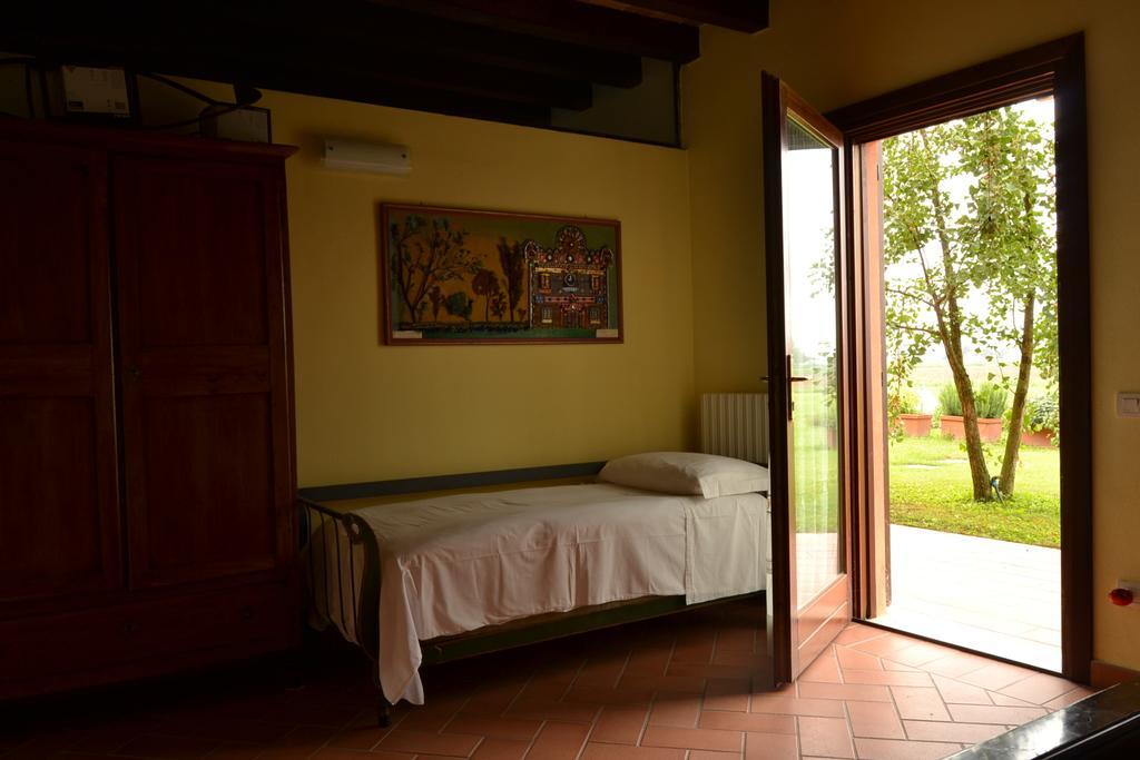 B&B Santa Rita Modena Room photo